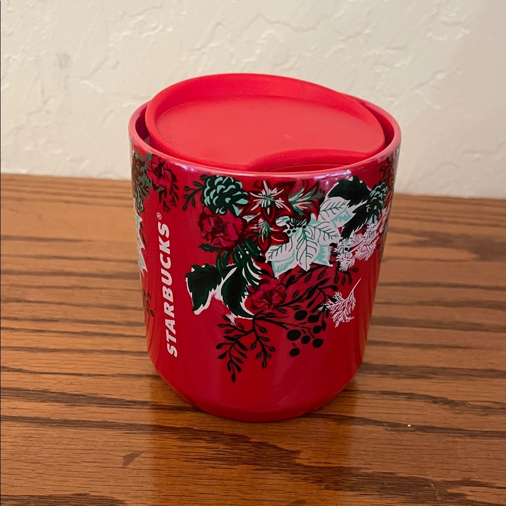 Starbucks holiday Red and Green Floral Tea Mug